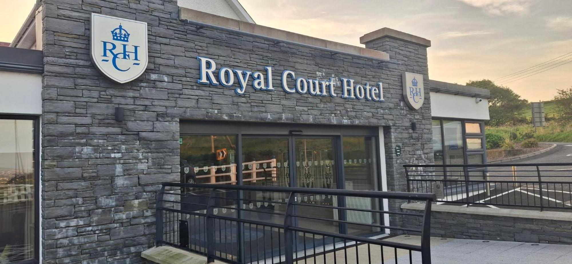 Royal Court Hotel Portrush Exterior foto