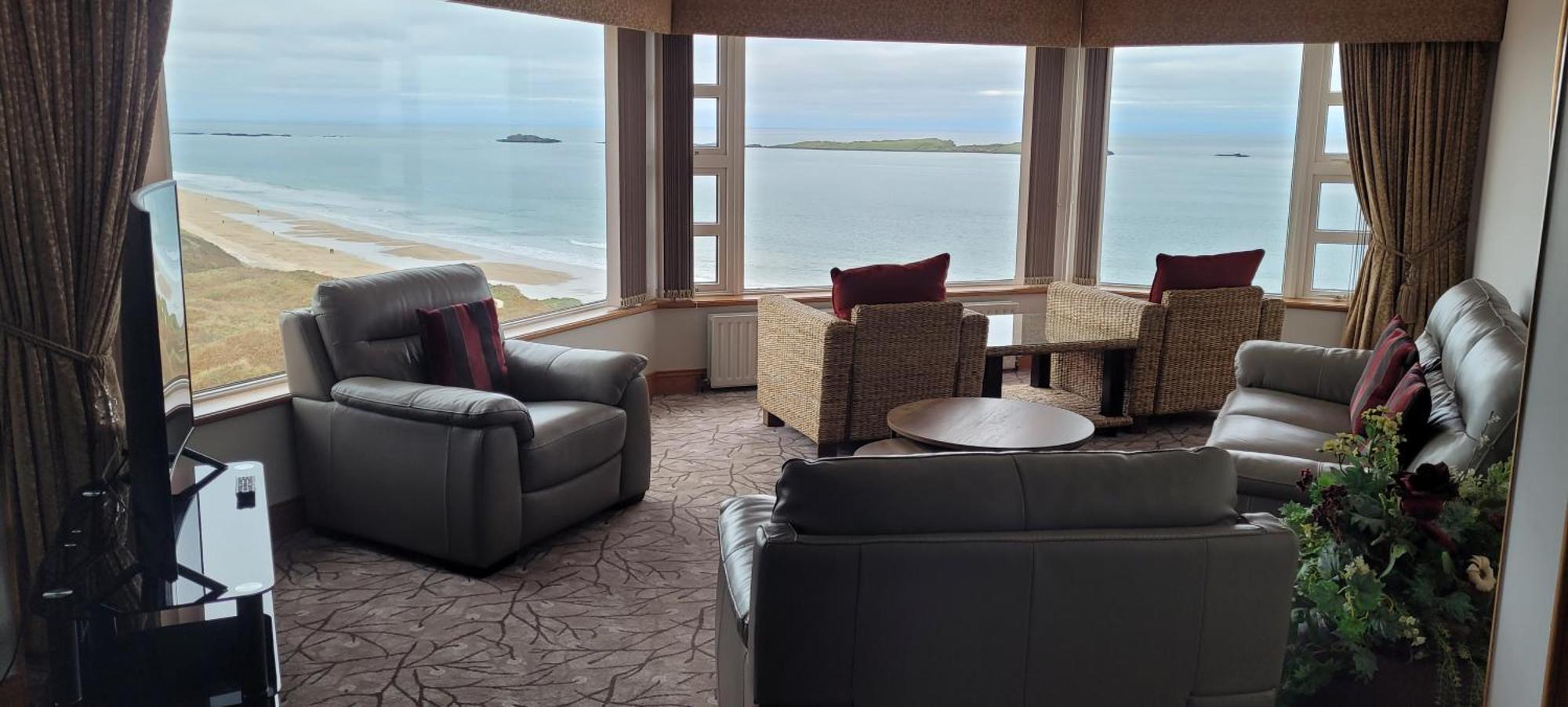 Royal Court Hotel Portrush Exterior foto
