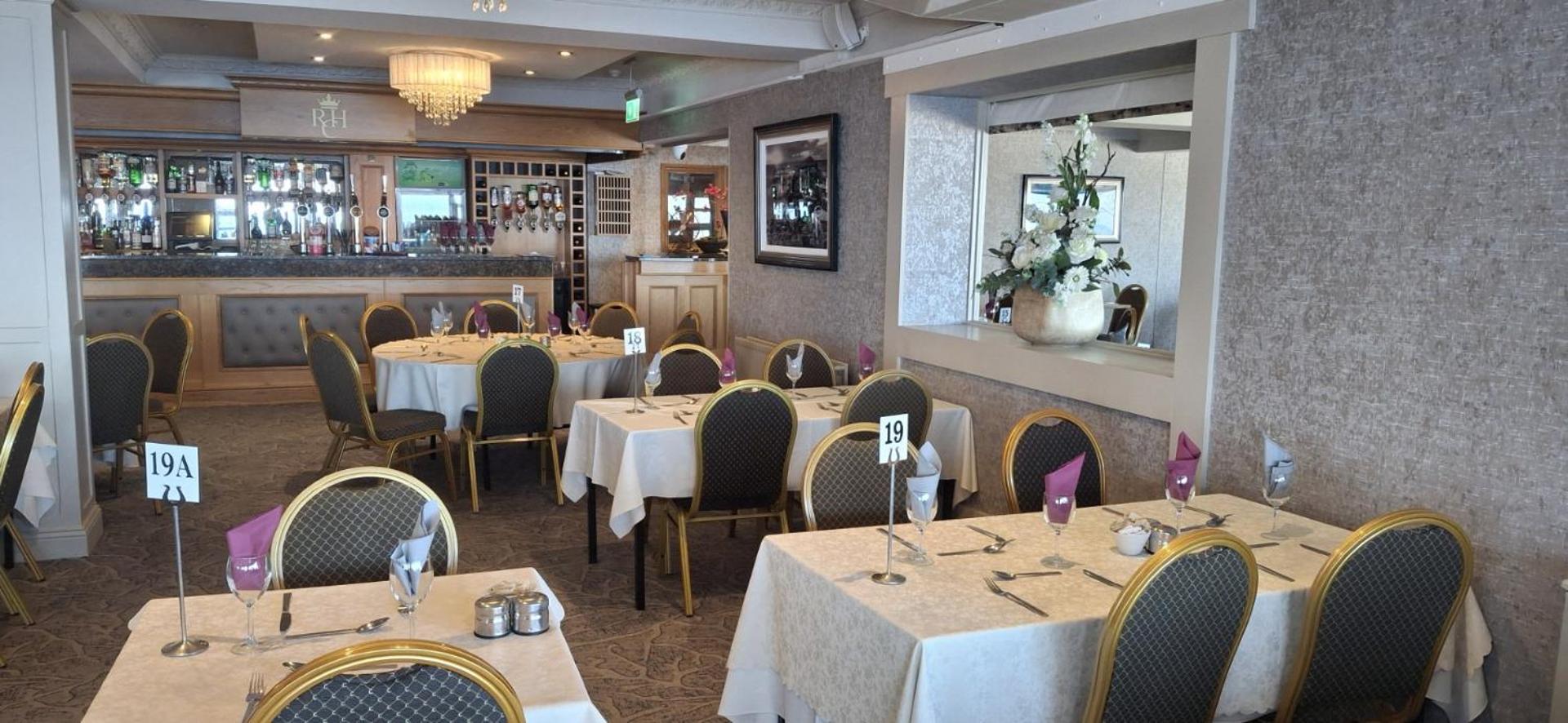 Royal Court Hotel Portrush Exterior foto